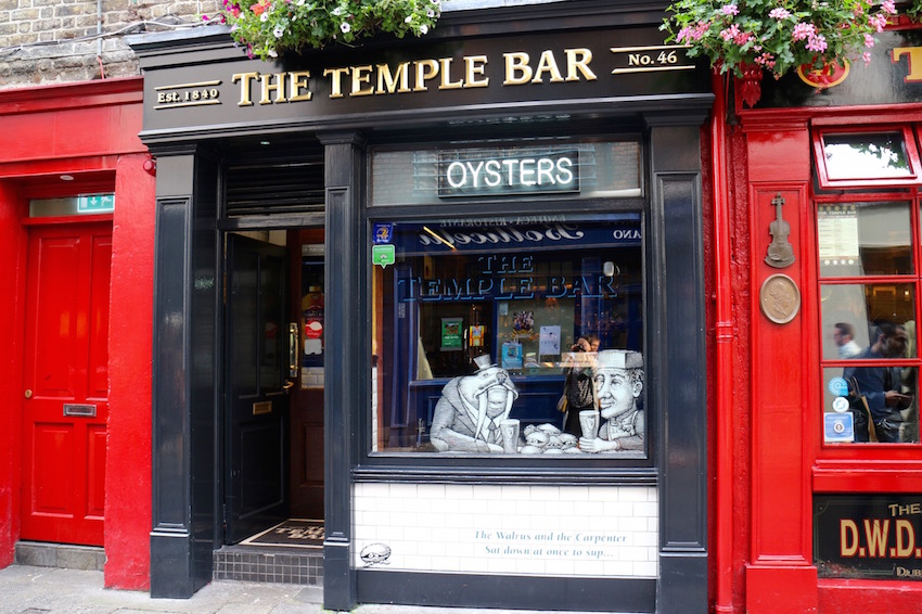 The Temple Bar Pub テンプルバーの名を冠するアイリッシュパブ Dublin ダブリン 旅のアシアト