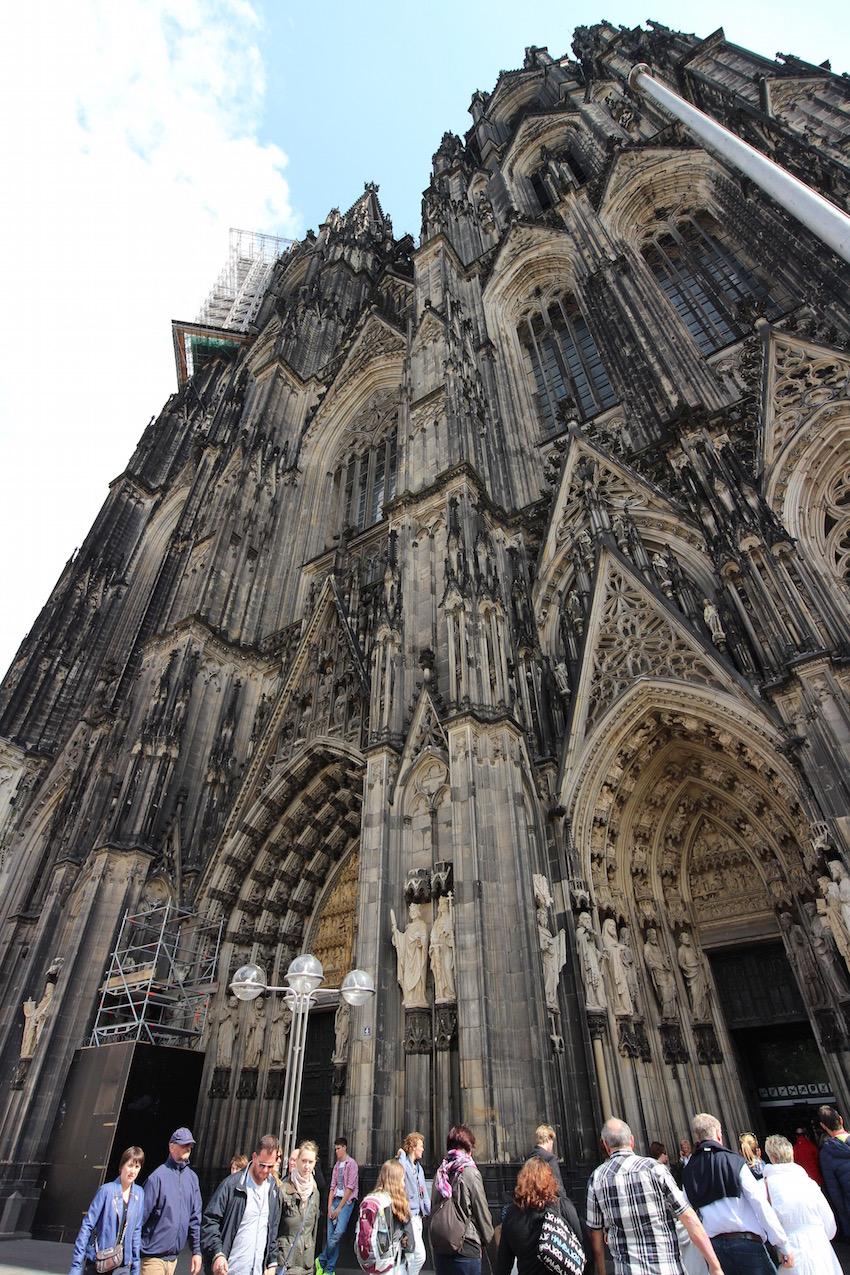 ケルン大聖堂 世界最大を誇る壮大なゴシック建築 旅のアシアト